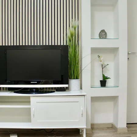 Urbannest Appartement *