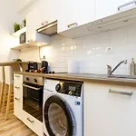 Urbannest